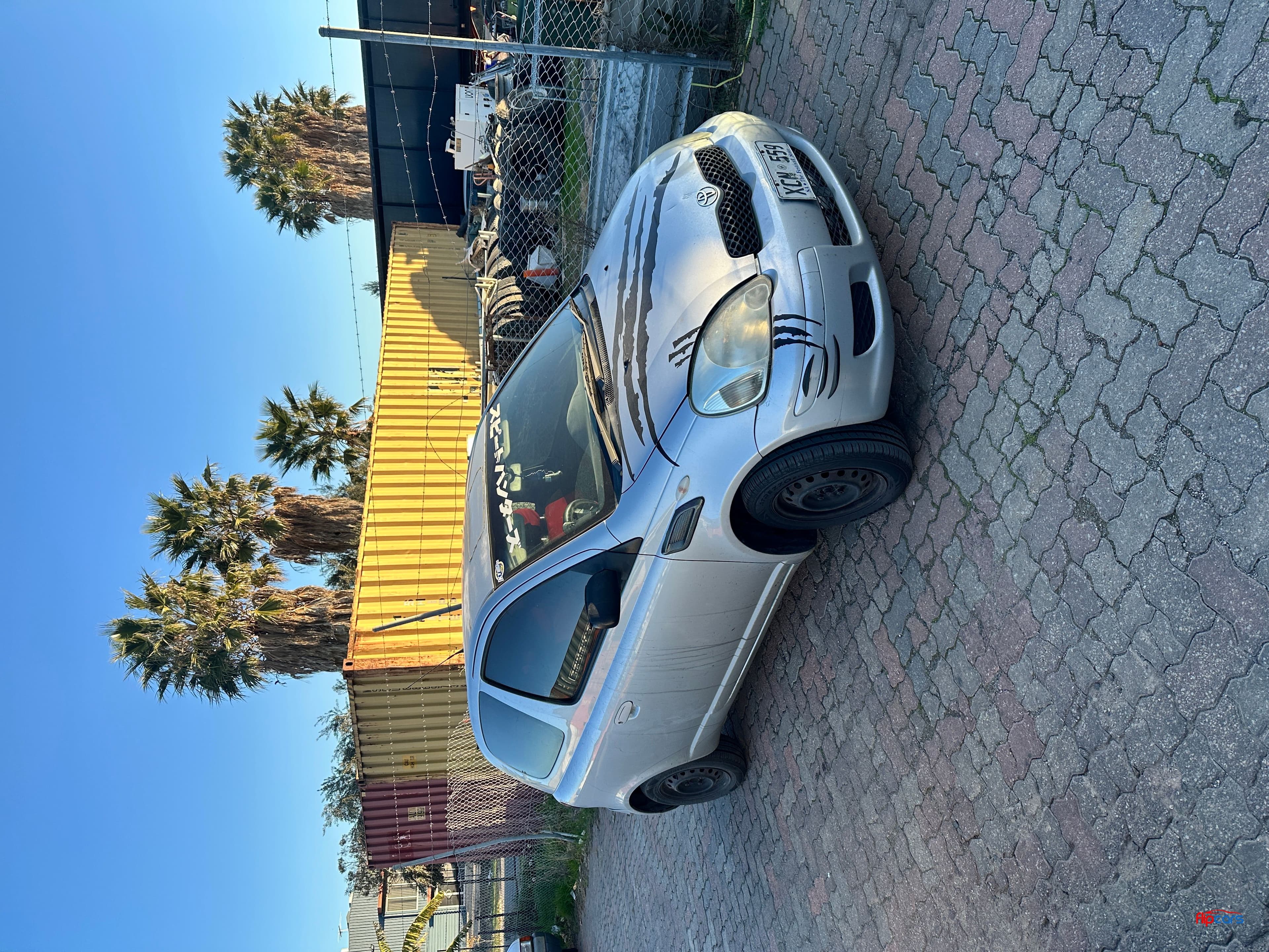 2004 Toyota COROLLA Hatchback